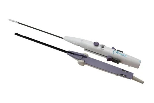 Sonata-Behandlungssystem, bestehend aus einem Handstück für die Radiofrequenzablation und einer intrauterinen Ultraschallsonde