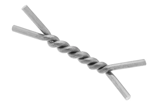 Biopsiemarker vor weißem Hintergrund